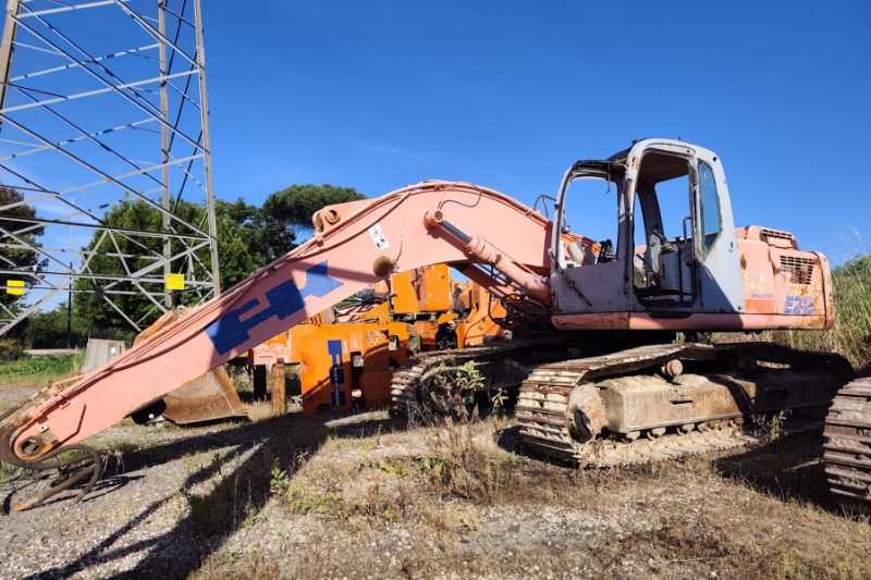 OmecoHub - Immagine FIAT KOBELCO E215